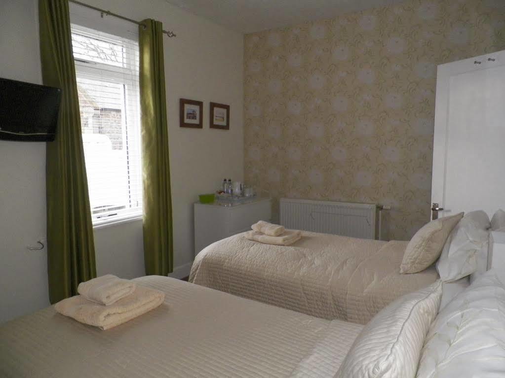 Hillcrest Bed & Breakfast アイマス エクステリア 写真